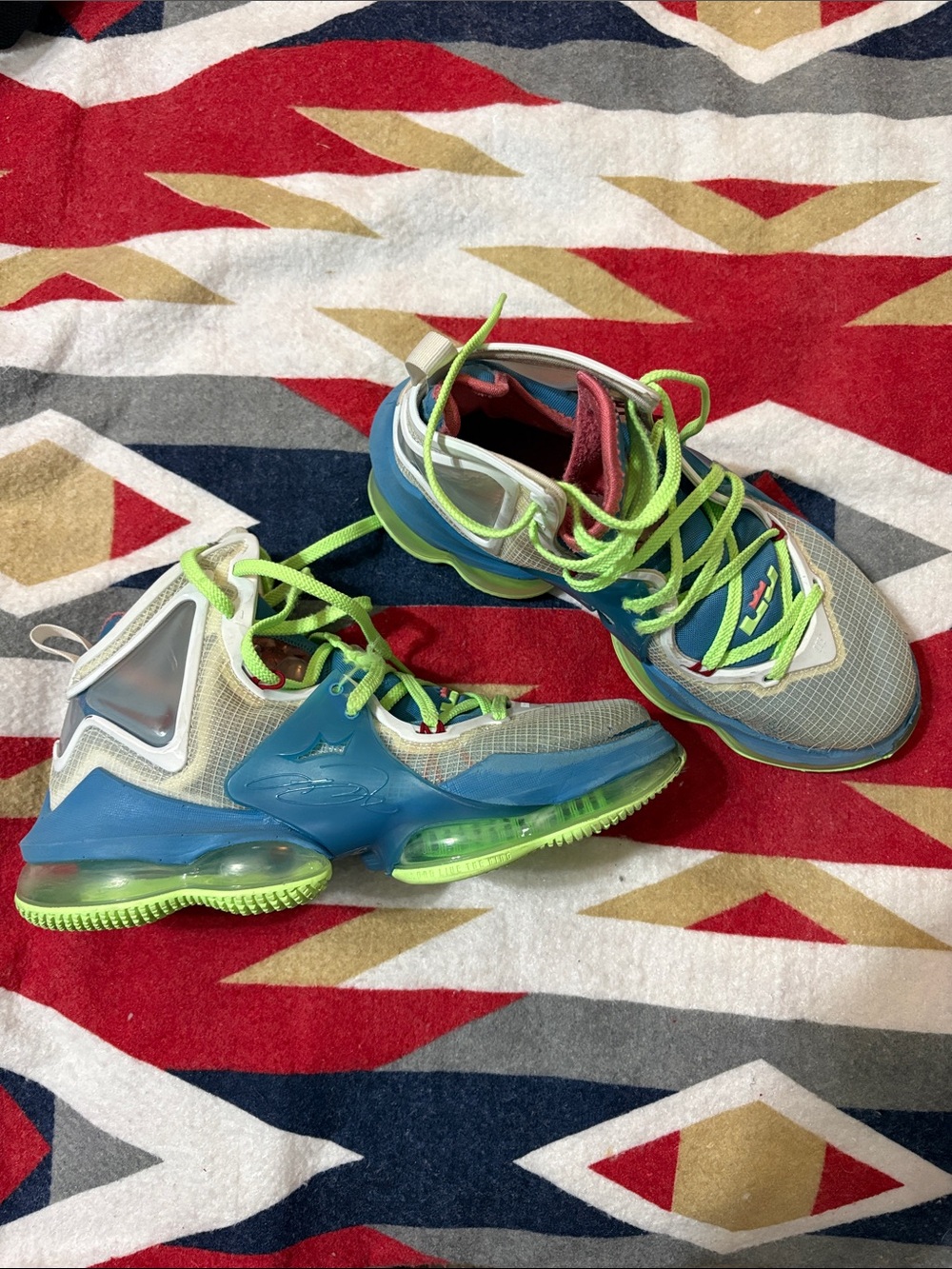 Men’s Sneakers - Nike LeBron 19 “Tropical”